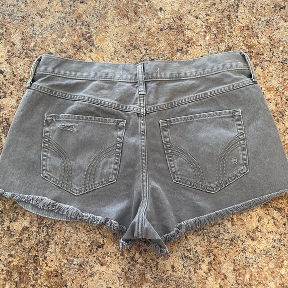 Hollister Denim Shorts - Picture 4 of 5